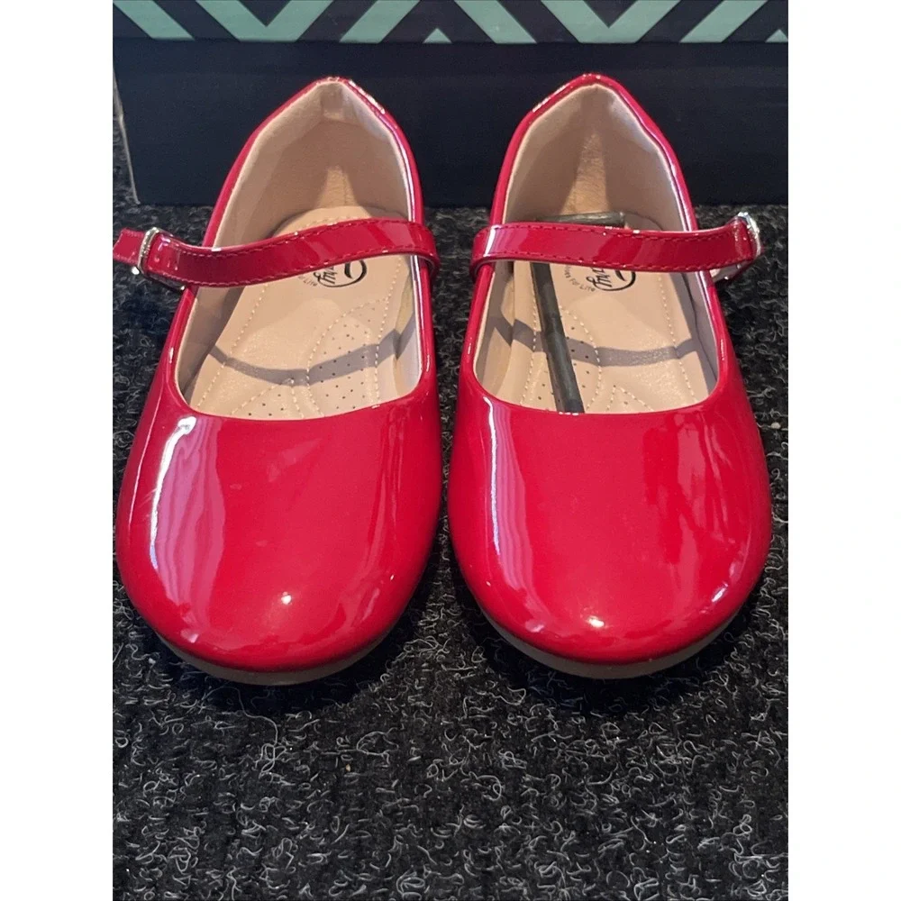 Trary Shoes trary shoes